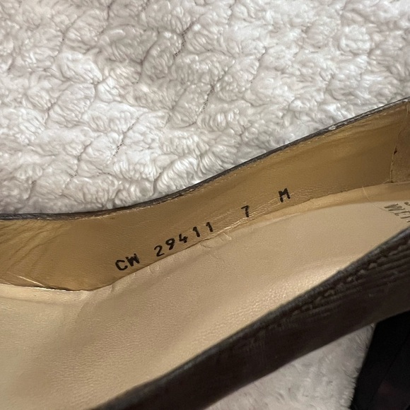 Vintage Stuart Weitzman Brown Slingback Pumps Size 7 – Patent Tortoise Detail - Picture 5 of 5